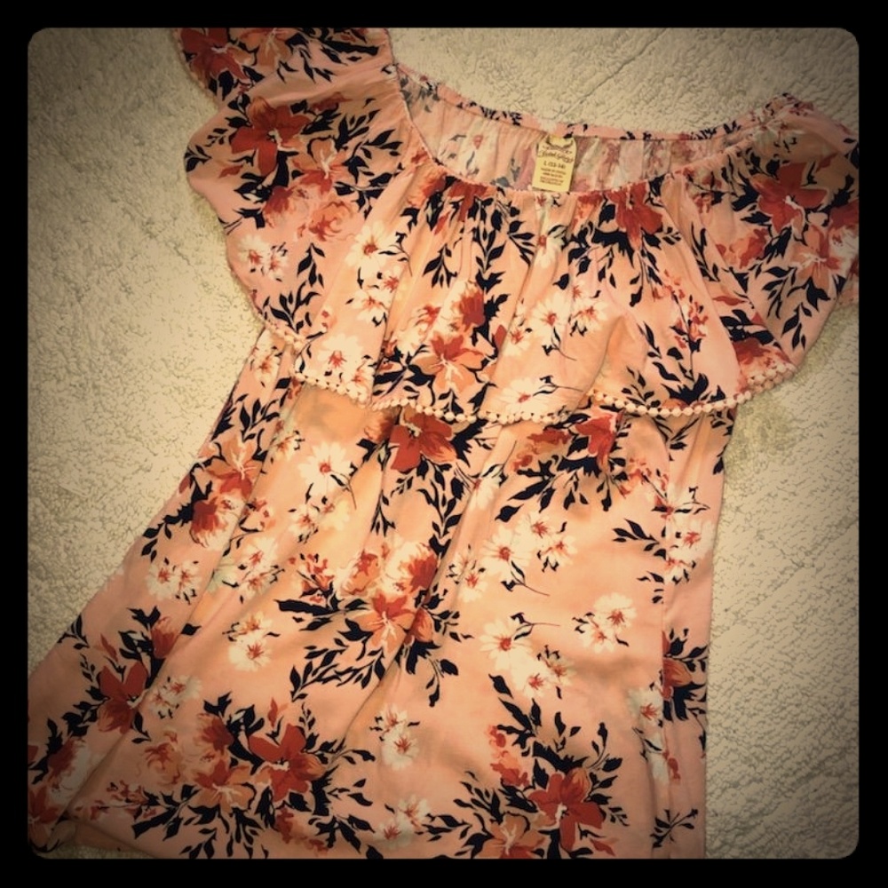 Faded Glory Large (14/16) Floral Blouse